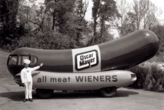 Illustration for article titled Ten-Pack Of Dogs: History Of The Wienermobile